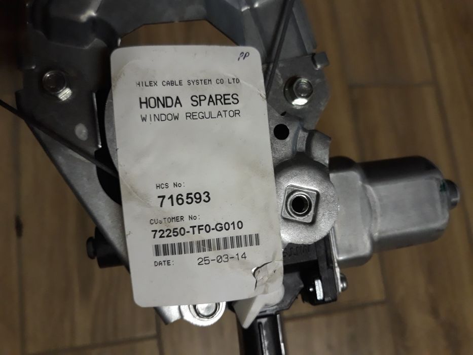 Стекло подъёмник электрический задний левый Honda Spares CR-V 2014 год