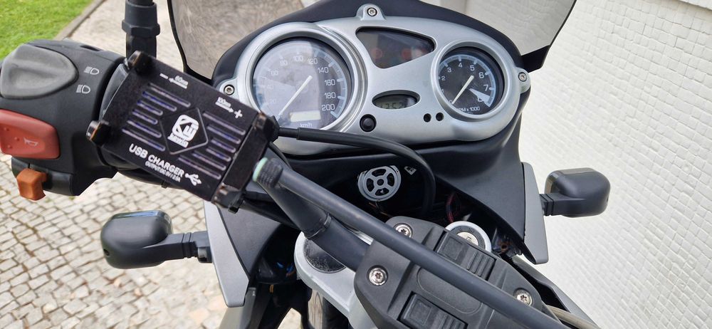BMW F 650 GS (2004) – Fiável, económica e pronta a andar