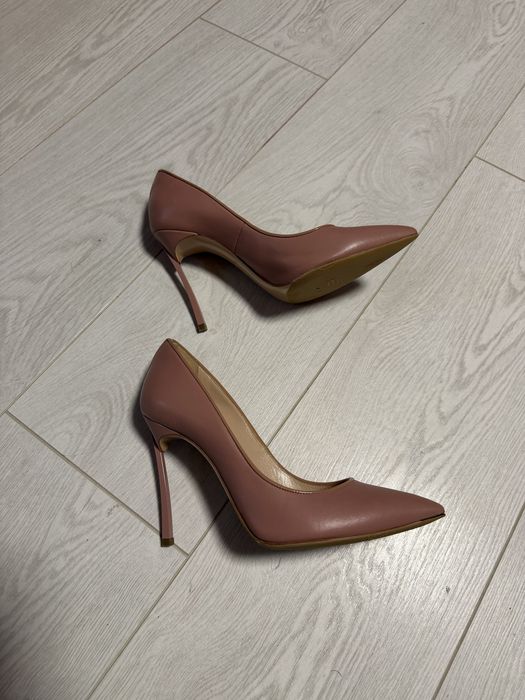 Casadei туфлі жіночі