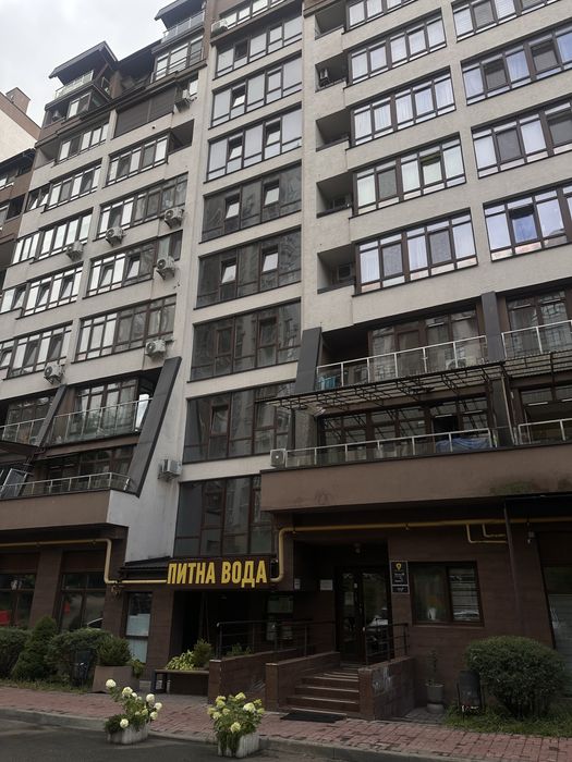 Продам 2кім квартиру 64,8 кв м