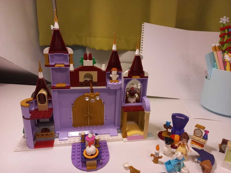 LEGO 4+   Disney 43180 Piękna i Bestia