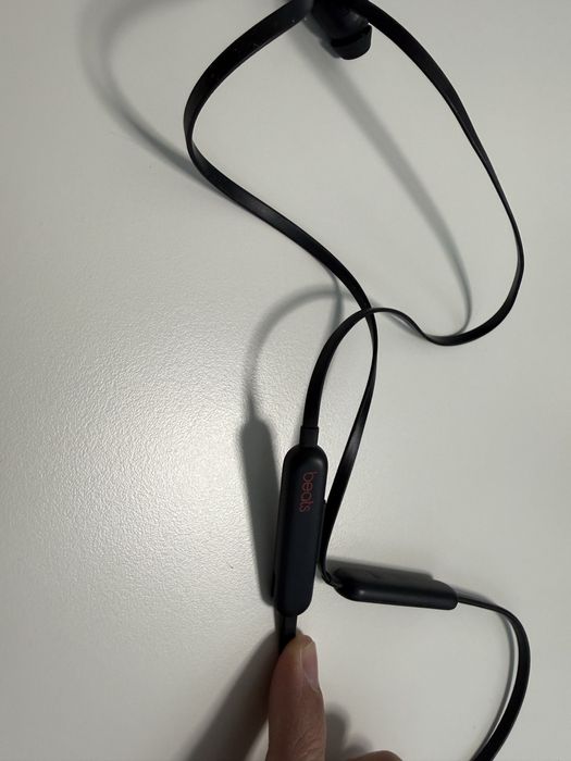 Auriculares Beats Flex