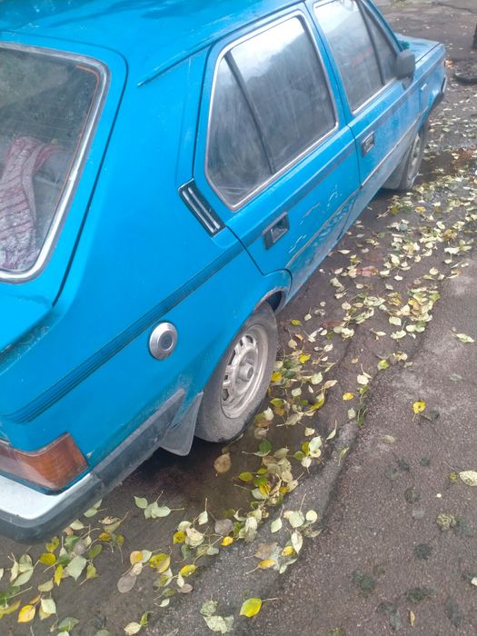 Автомобиль Вольво