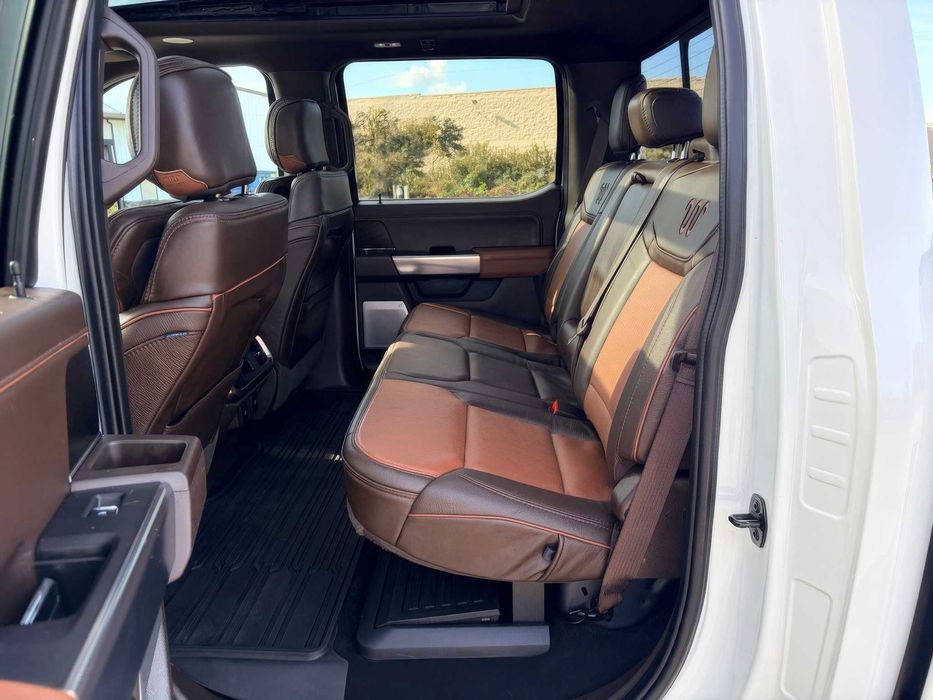 Ford F-150 King Ranch SuperCrew      2024