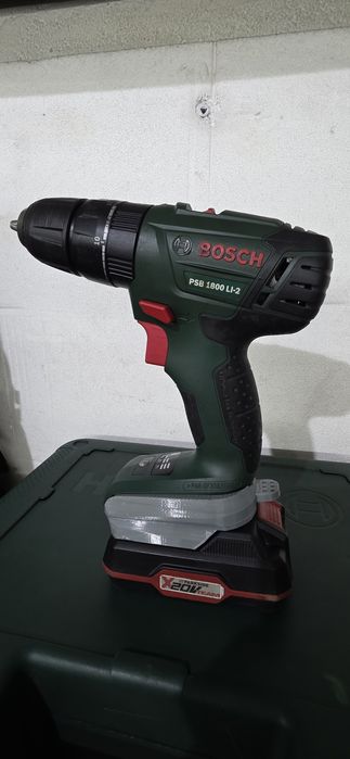 Aparafusadora bosch 18v