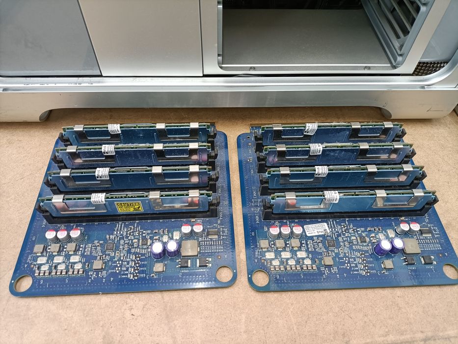 Apple Mac Pro A1186 EMC 2113,  ram 64GB