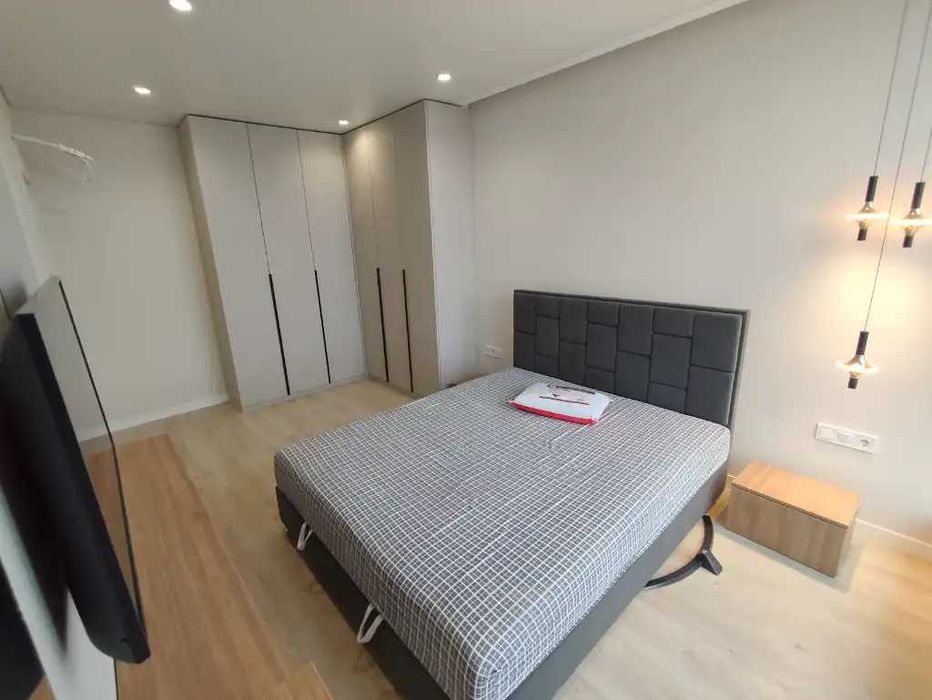 Продам сучасну, 3к. квартиру з видом на Дніпро в ЖК Mont Blan.