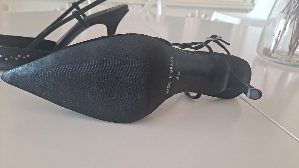 Sapatos novos, Lanidor