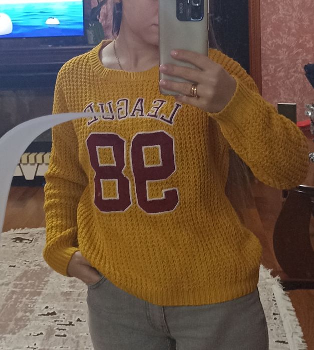 Теплый зимний свитер