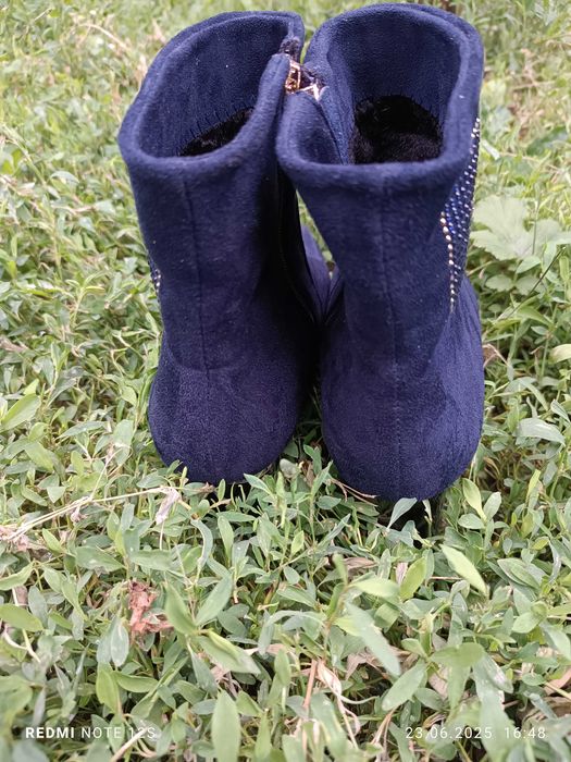 Замшеві сапожки 40 розмір