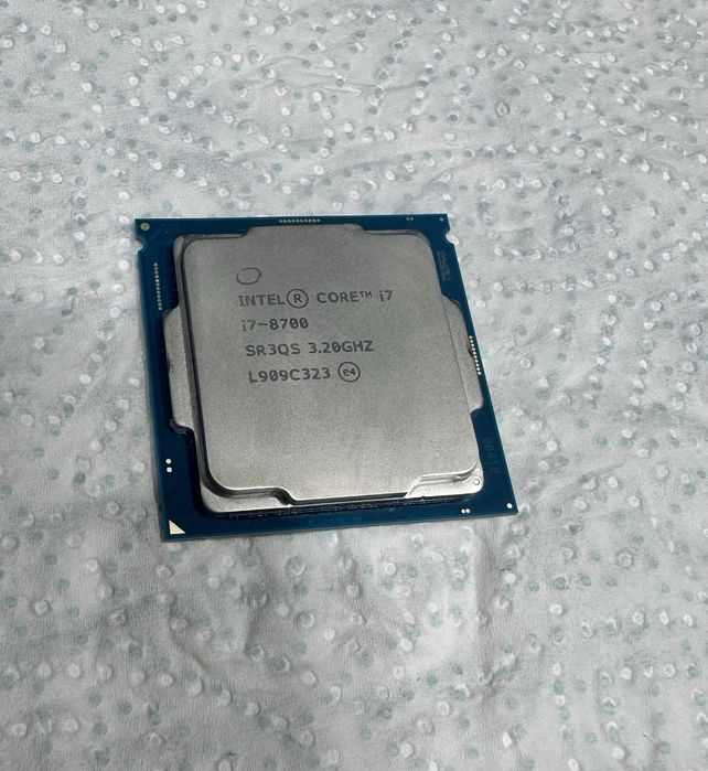 intel core i7 8700 - купити комплектуючі для ПК - Ціна на OLX.ua
