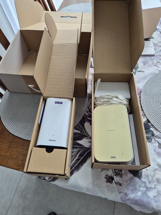 Zestaw ROUTER modem NOKIA na kartę sim 5G 4G LTE + Nokia Beacon 2 MESH