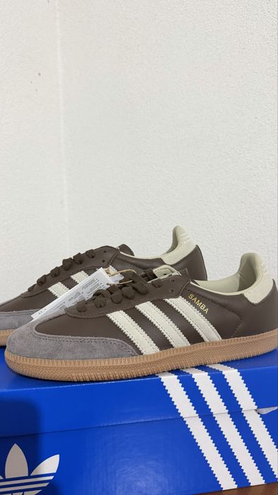 Adidas Samba.  OG
