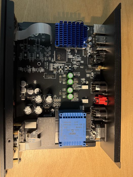 Odtwarzacz sieciowy streamer, USB HDD wyjscia XLR