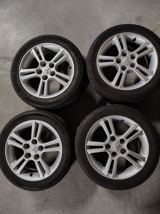 Felgi aluminiowe 16" ET46 5x114,3 Mitsubishi Lancer Grandis Outlander