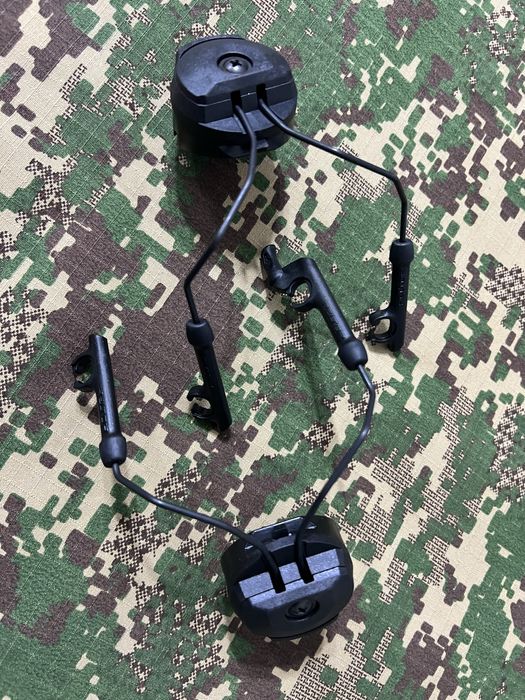 Кріплення 3M Peltor P3ADG47-F SV/2 для рейок ARC моделi ComTac VIII