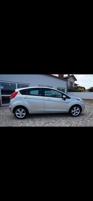 Ford fiesta 2009. gasóleo