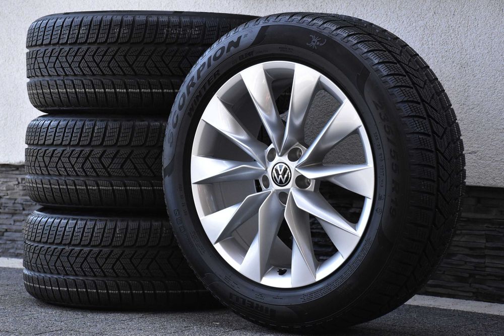 Nowe koła zimowe OEM Audi Q4 Sportback e-tron VW ID.4 ID.5 ID.6 SKODA ELROQ ENYAQ PEAQ CUPRA Tavascan 19" Pirelli