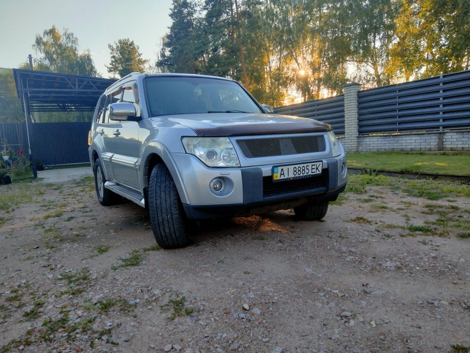 Мitsubishi  Паджеро Вагон 4