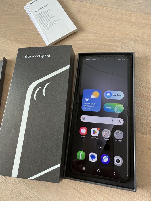 Samsung Galaxy Z Flip7 FE