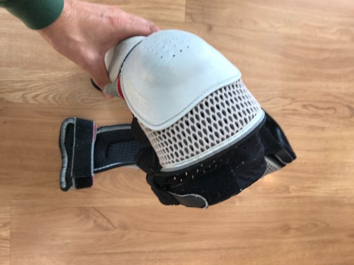 Joelheiras Caneleiras Dainise para mota ou downhill