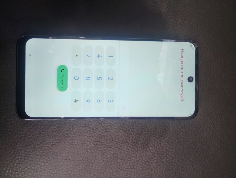 Motorola G32 . 6/128 .