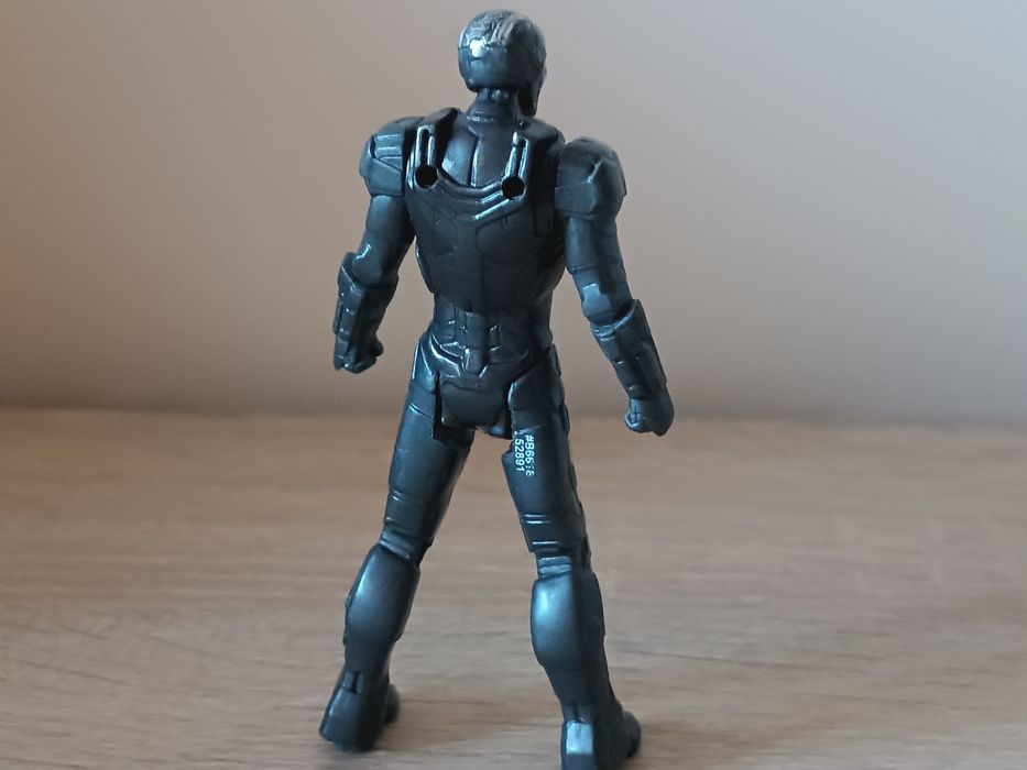 2015 Marvel War Machine 10 cm Hasbro Action Figure - Iron Man -