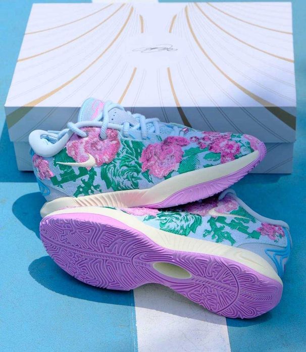 Оригінальні баскетбольні  кросівки Nike LeBron 21 Premium EP Grandma's Couch Pack