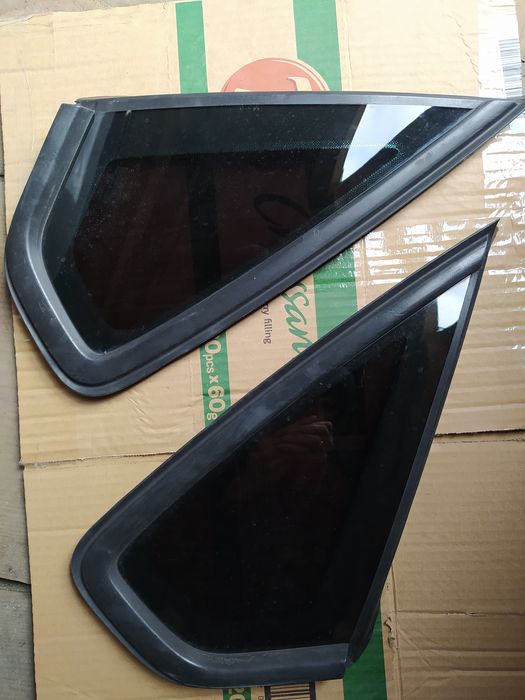 Вікно бічне заднє (форточки) VW пассат б7 америка