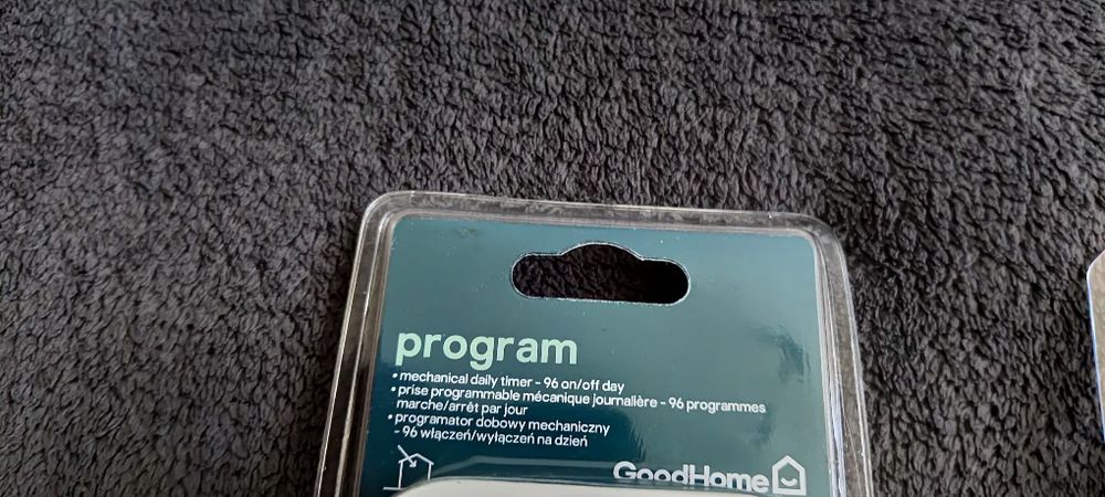 Programatory do gniazdka