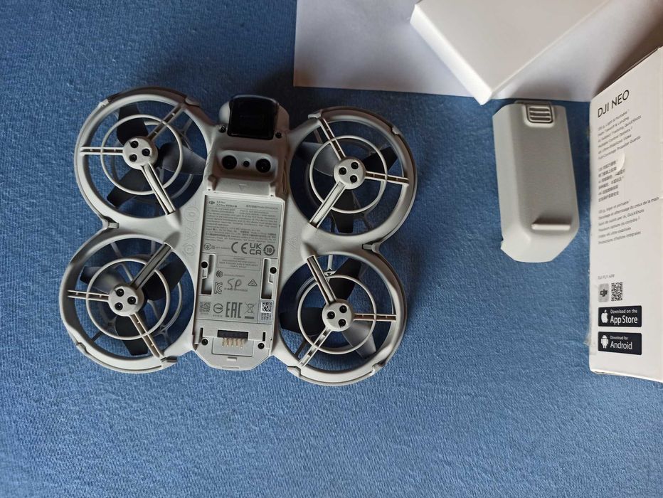 Dron DJI NEO - Stan idealny