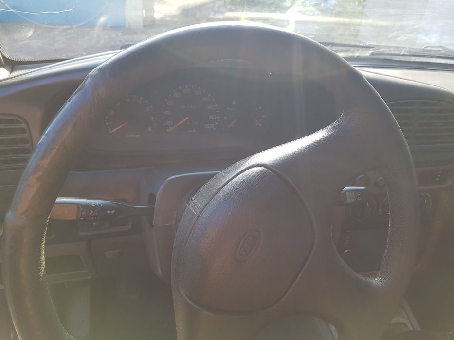 Продам Kia sportage 1