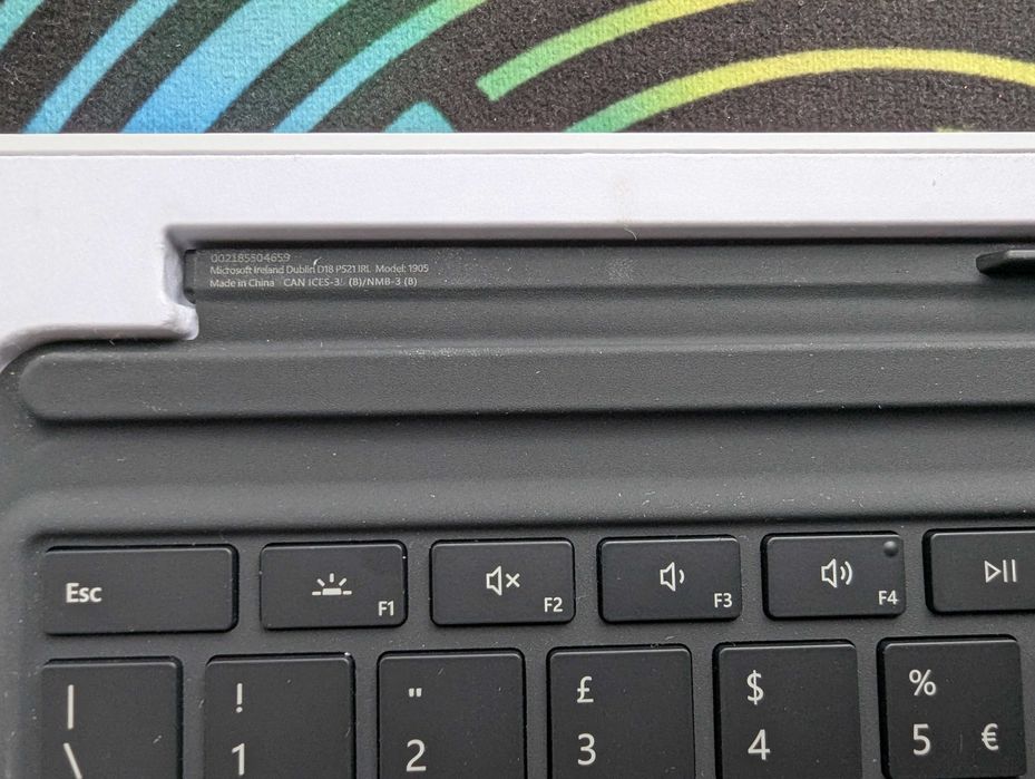 Клавіатура-чохол для Surface Pro X (Model 1905)