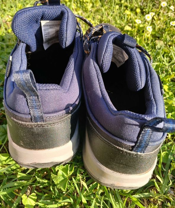 Sapatilhas de caminhada QUECHUA "Cross Country Waterproof" — n.º 43