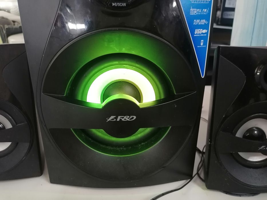 Музичний центр. Доставка