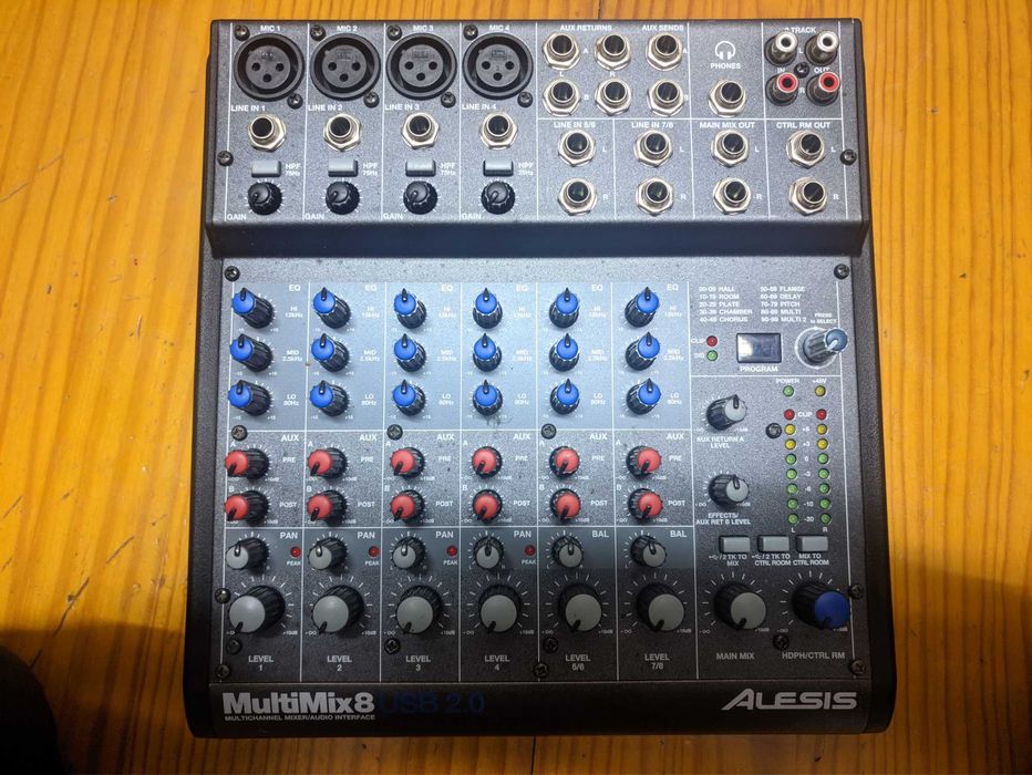 Alesis MultiMix 8 USB 2.064552979716865122