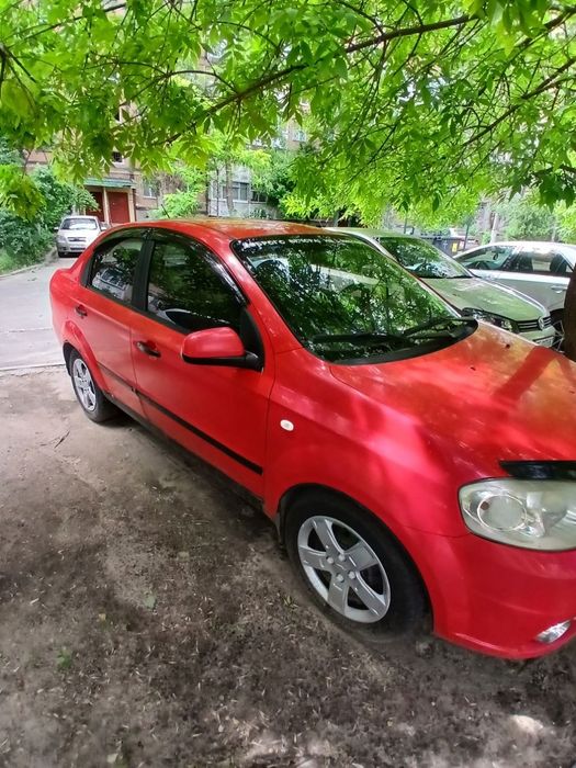 Продам машину Chevrolet Aveo