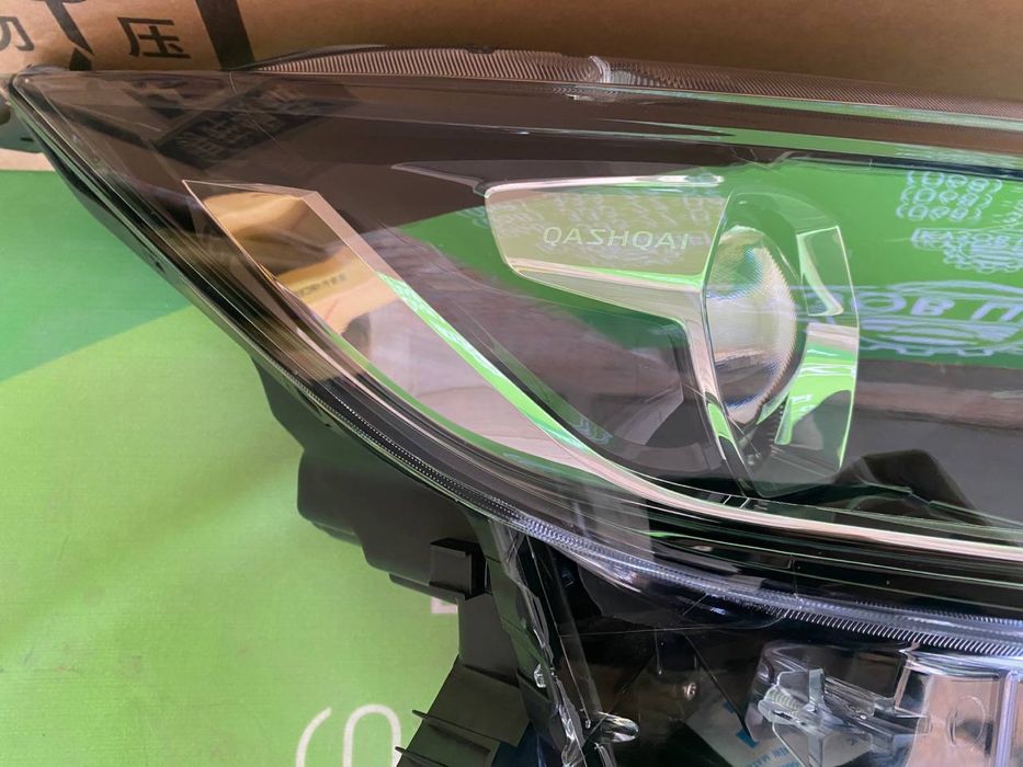 Комплект передній Nissan Qashqai / Rogue Sport J11 2018 - 2022 бампер