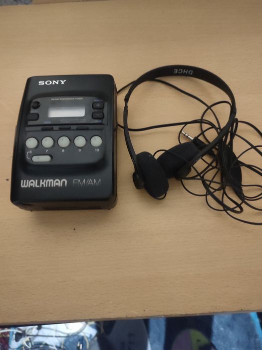 Кассетный плеер sony walkman WM-FX20.