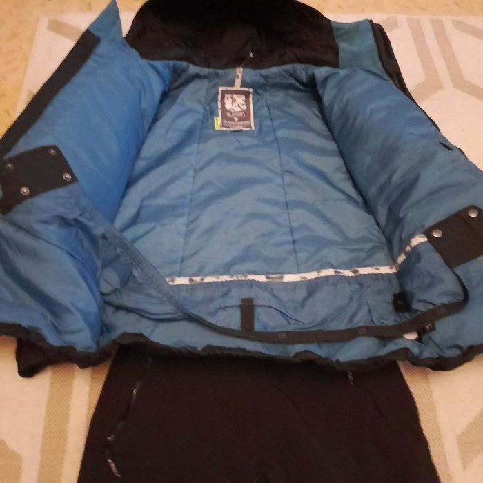 костюм на подростка лыжный  размер С рост 170=175