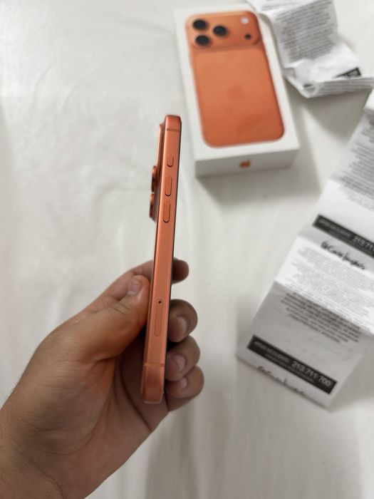 Iphone 17 pro em muito boas condicoes