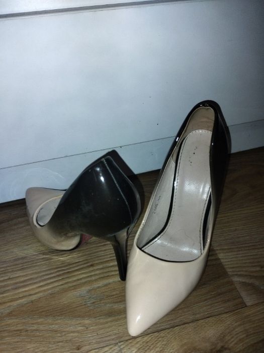 туфлі жіночі 36 розмір в гарному стані