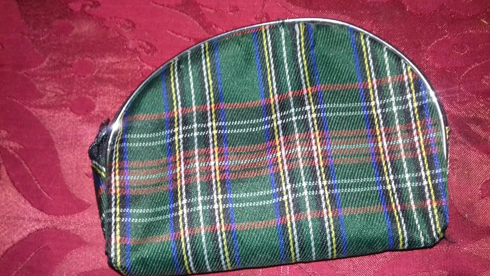 Sounds of My Mother: Pieces Return Now to the Light of Memory – Since 2 EUR.64286189918978123