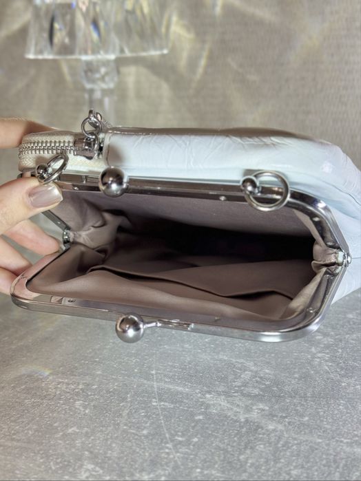 Стильна шкіряна сумочка Polina & Eiterou (Біла) – натуральна шкіра