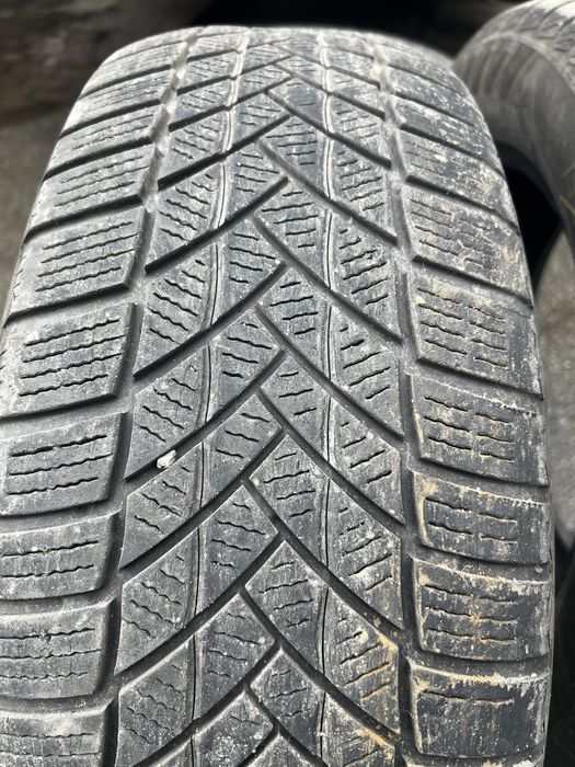 Резина 215/60/16