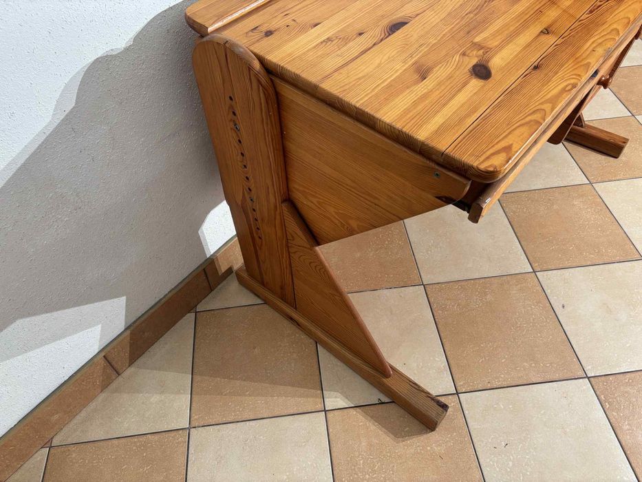 Używane biurko sosnowe z funkcją podnoszenia blatu REZERWACJA