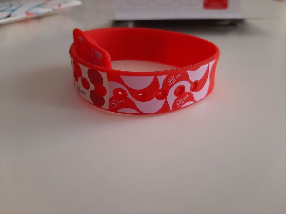 MBWAY Pulse Band Vermelho 10 anos