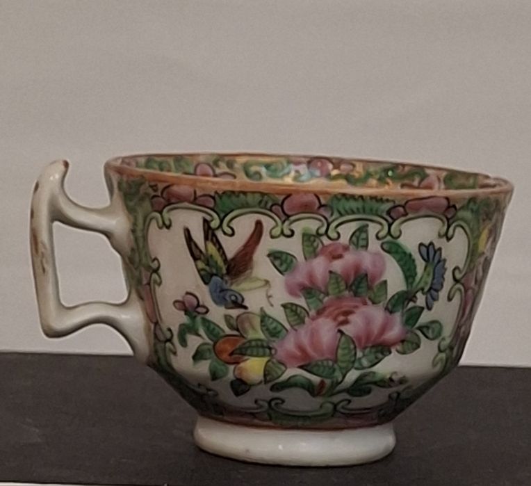 Pequena chávena para café companhia das indias família rosa