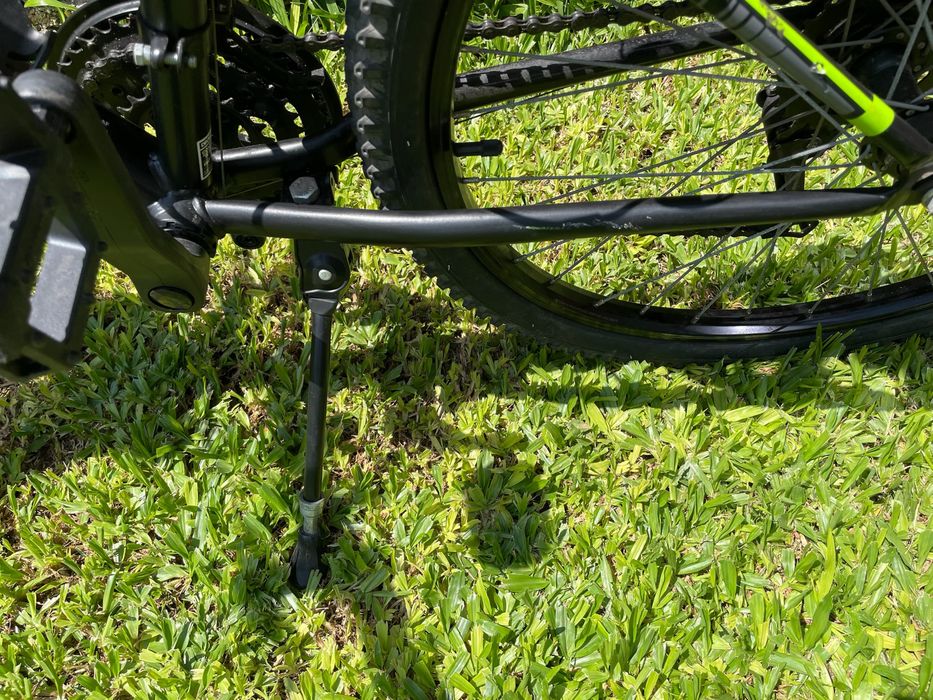 Bicicleta BTT Rockrider ST 500 com suspensão e extras