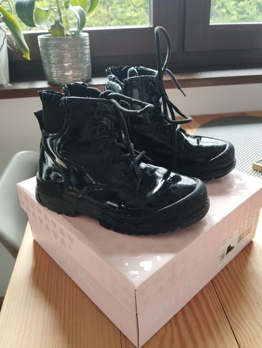 Buty w rozmiarze 29 czarne